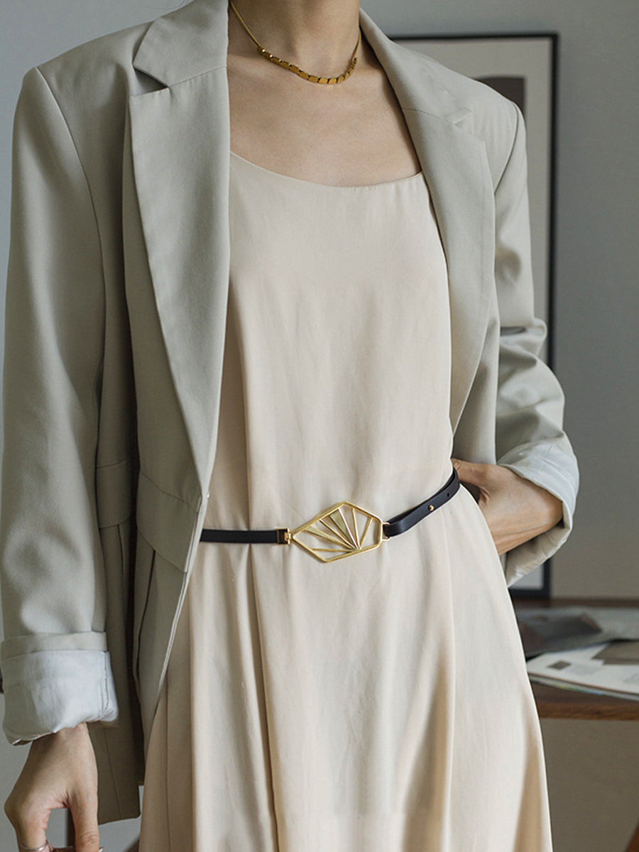 Cinturón minimalista de cuero en tonos neutros para mujer - Marrón MDA0660H5I