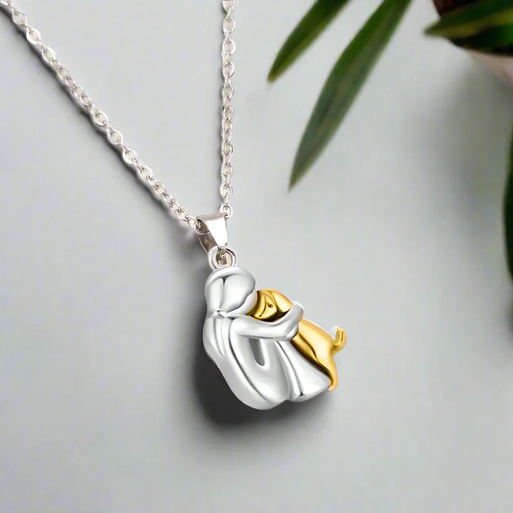 Vella™ | Collar con colgante de perro