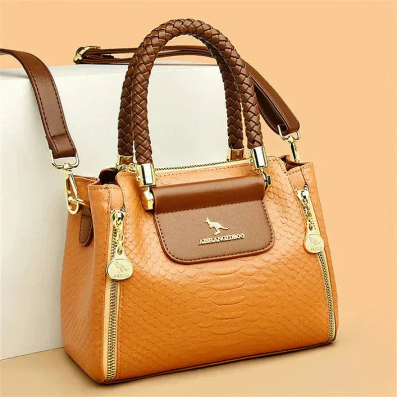 Vella Fells™ | Lea