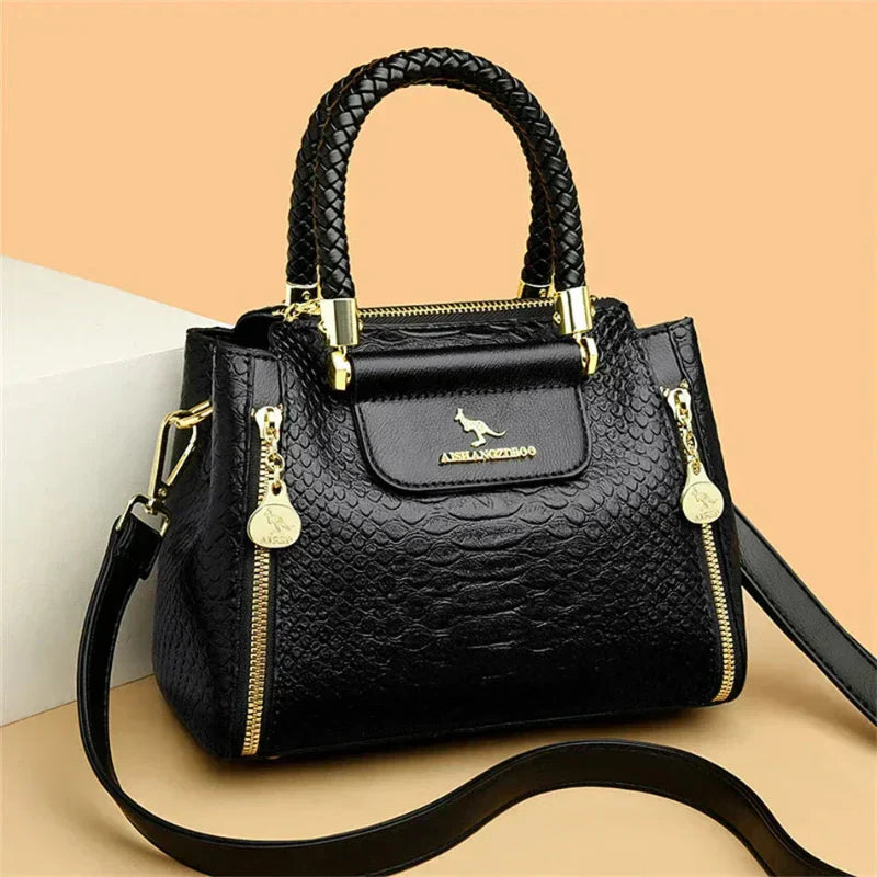 Vella Fells™ | Lea
