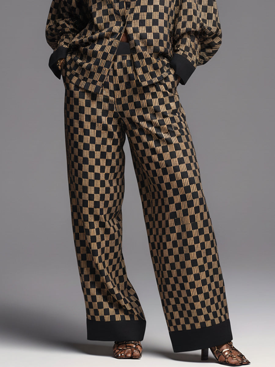 Conjunto de mujer a cuadros en negro y beige oversize con ribetes en contraste y ajuste relajado, conjunto inspirado en la moda callejera MDA2474J8I