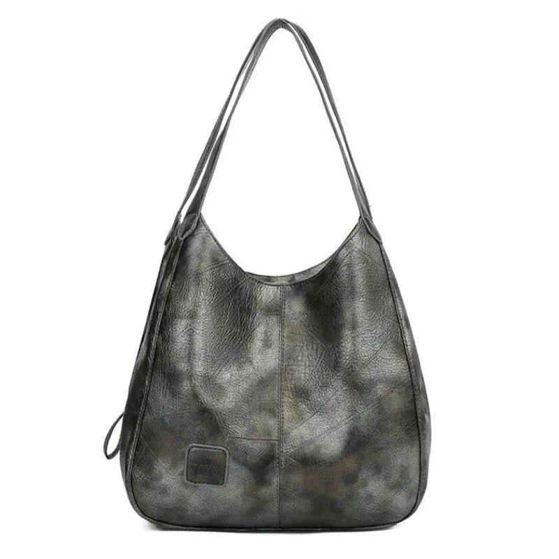 Vella Fells™ | Ana