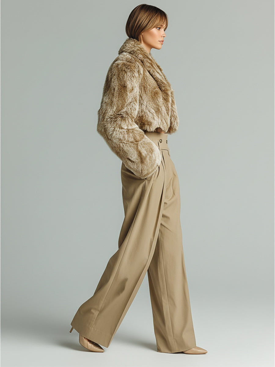 Chaqueta corta glamorosa en beige con cuello amplio de felpa sintética para mujer MDA1751J7I