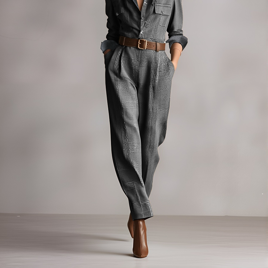 Marta| MONO A CUADROS CON DETALLES SOFISTICADOS