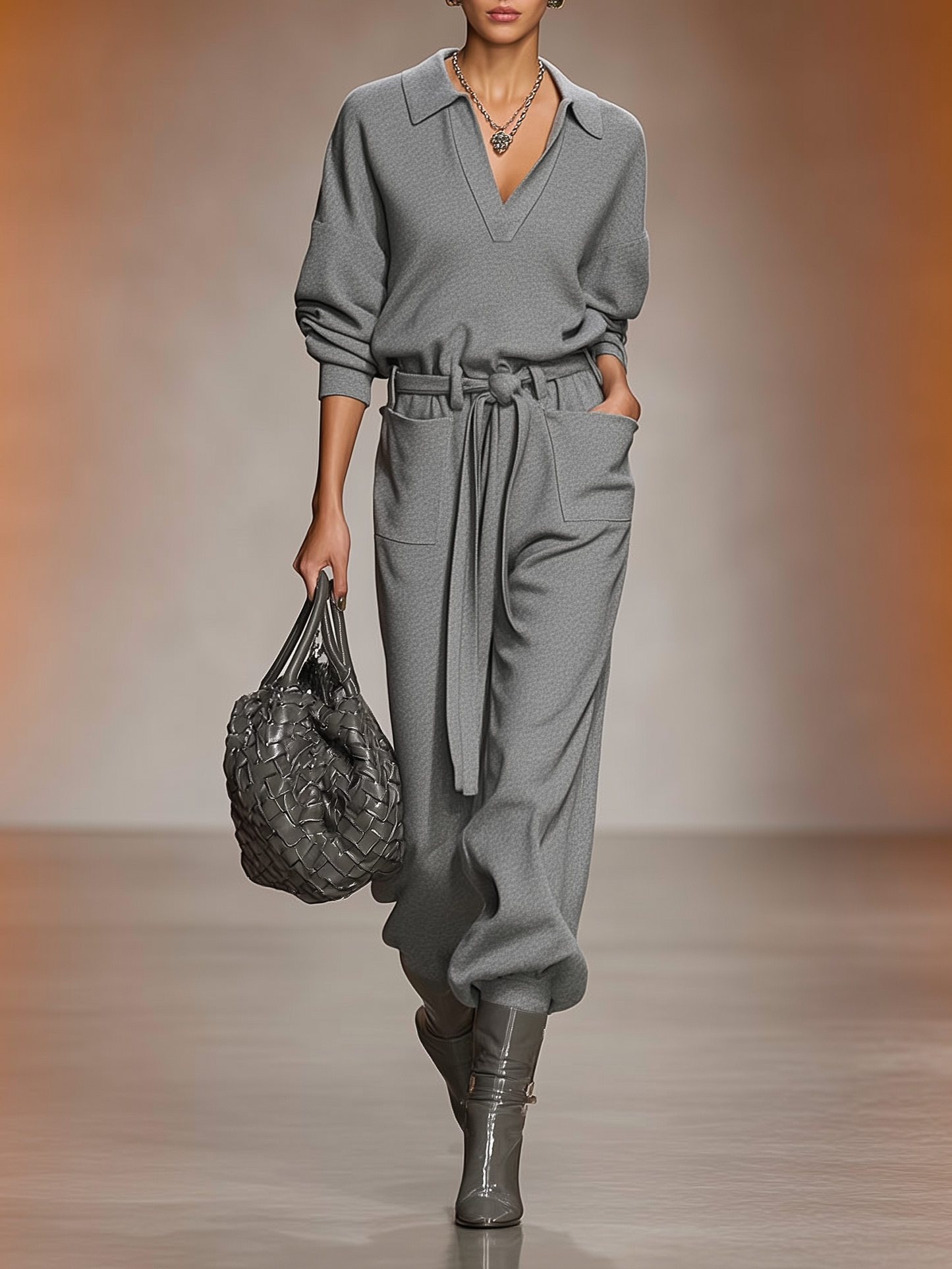 Bea| Mono casual de mujer con cuello en V y cinturón