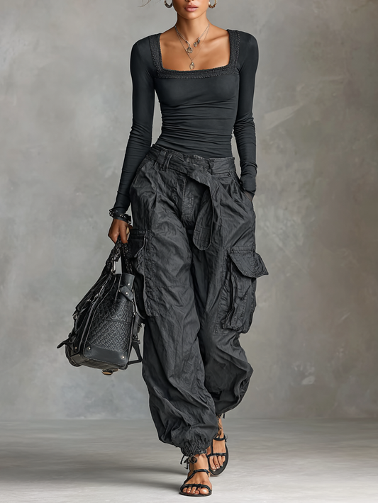 Conjunto de dos piezas para mujer: camiseta de manga larga con cuello cuadrado y pantalones cargo de múltiples bolsillos MDA2588G0Y