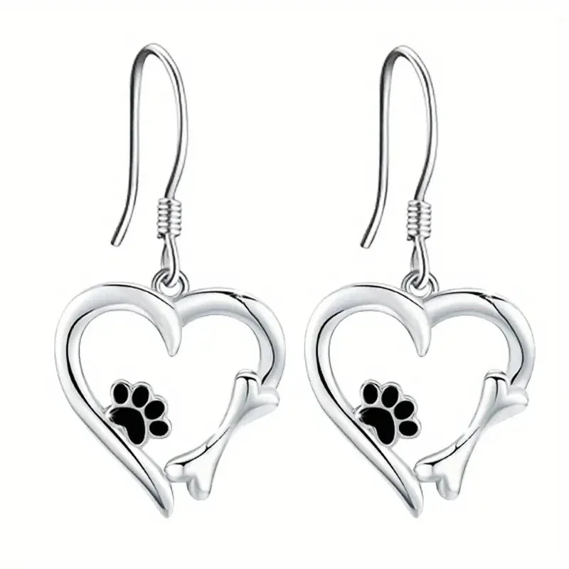 Pendientes colgantes de plata con diseño en forma de corazón y pata