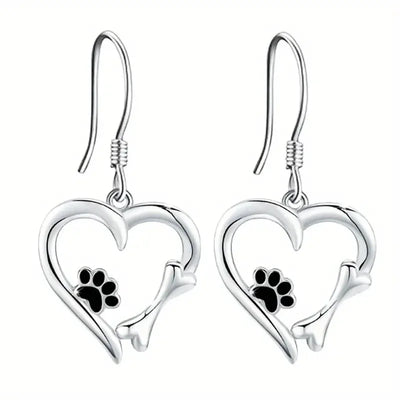 Pendientes colgantes de plata con diseño en forma de corazón y pata
