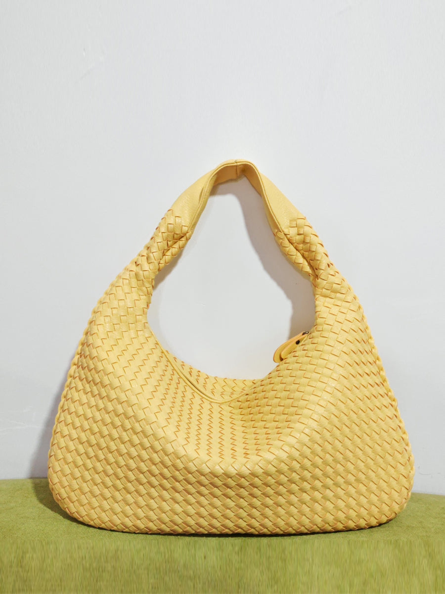 Bolso de cuero tejido de moda para mujer MDA0844H2Y