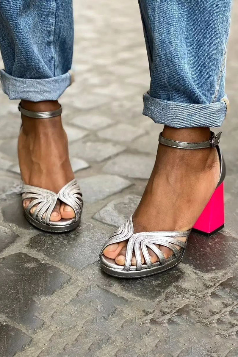 Naelle - Sandalias Lucidi con Tacón Ancho y Hebilla Elegante