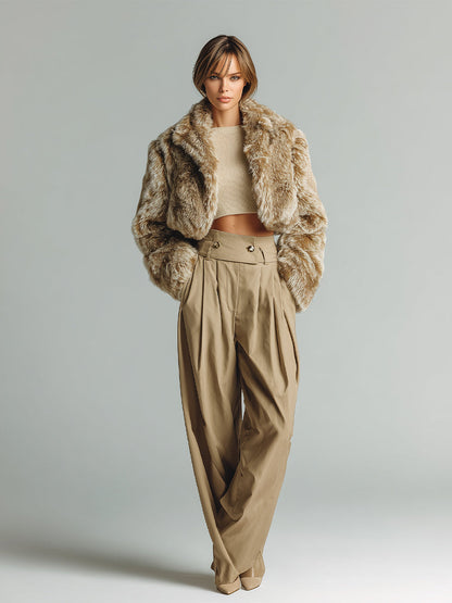 Chaqueta corta glamorosa en beige con cuello amplio de felpa sintética para mujer MDA1751J7I