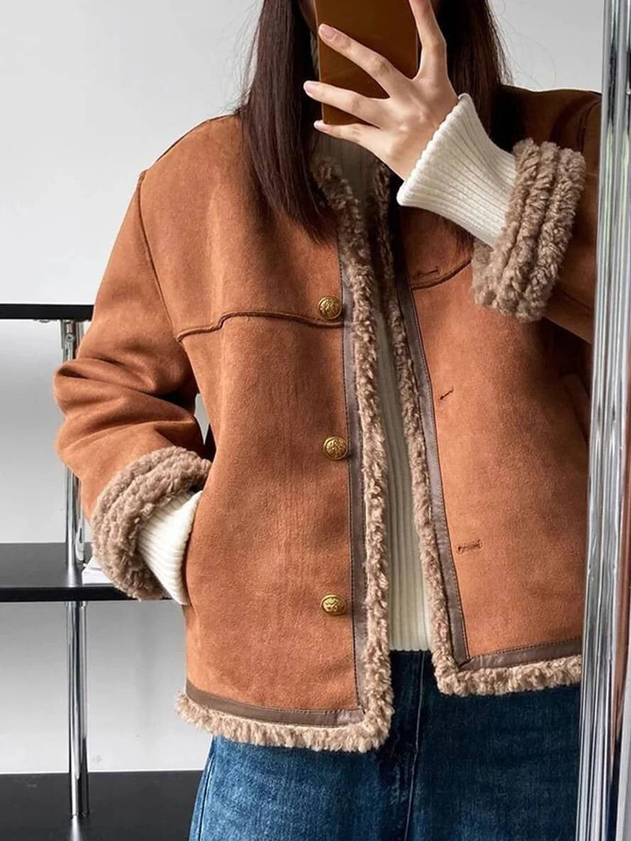 CORA | Chaqueta de piel de oveja.